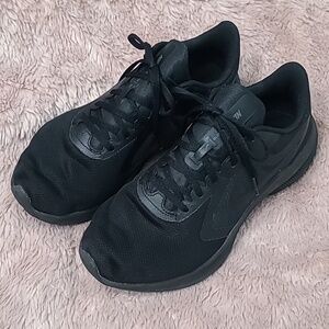 Nike Downshifter Men's Black Mesh Athletic Running Shoes Sz 8